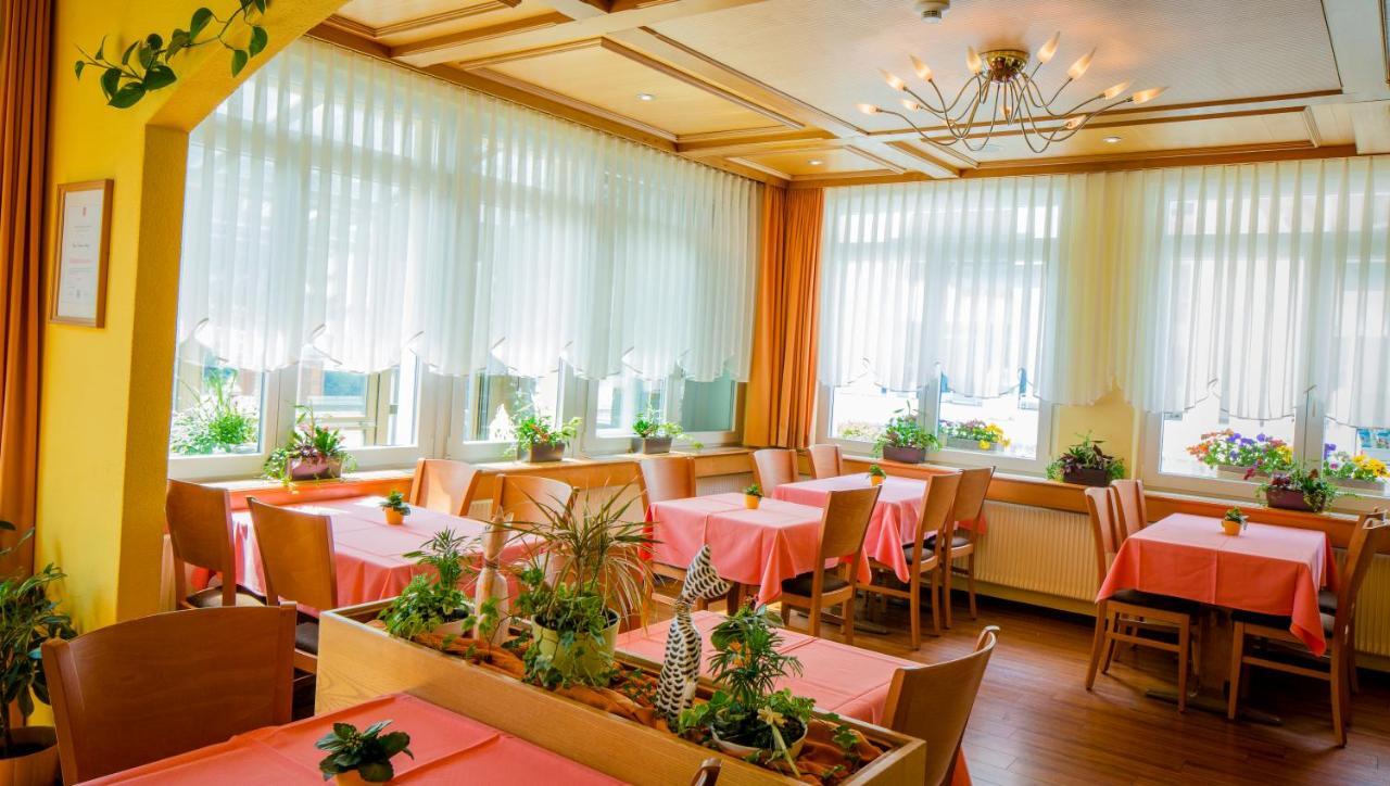 温泉酒店 洛伊克巴德 外观 照片